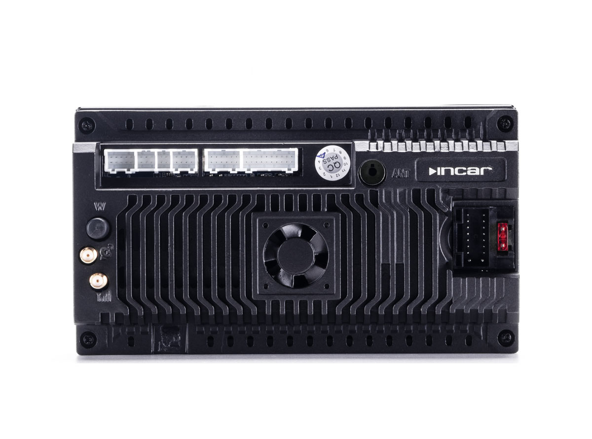 картинка Автомагнитола INCAR TMX-7704-3 купить в магазине CAROBASS