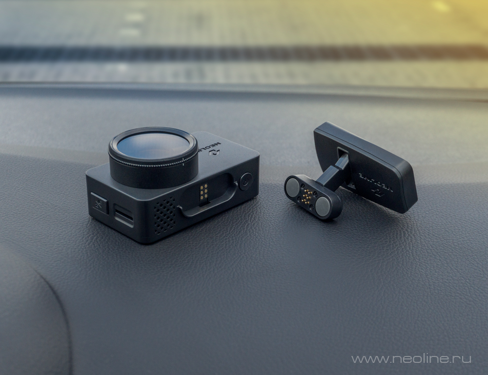 картинка Видеорегистратор NEOLINE G-Tech X74 GPS купить в магазине CAROBASS