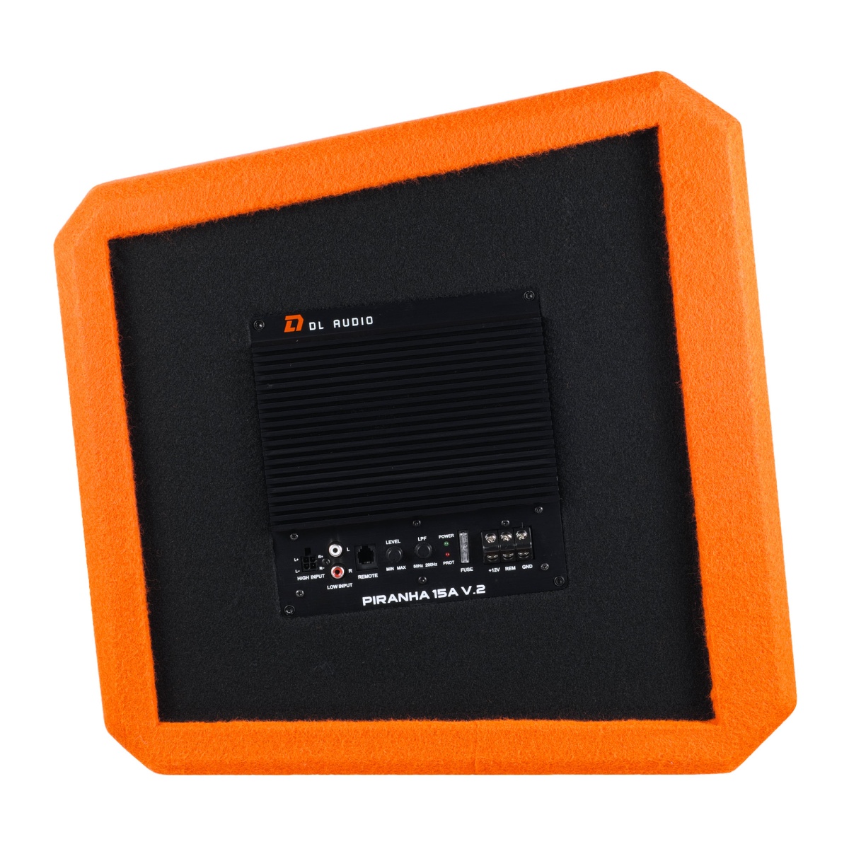 картинка Сабвуфер корпусной активный DL AUDIO Piranha 15A Orange V.2 купить в магазине CAROBASS