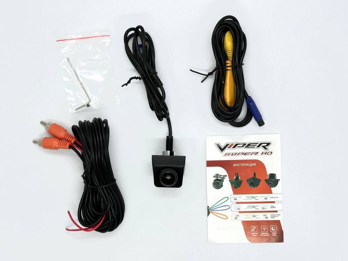 картинка Камера заднего вида VIPER Super HD Chameleon купить в магазине CAROBASS